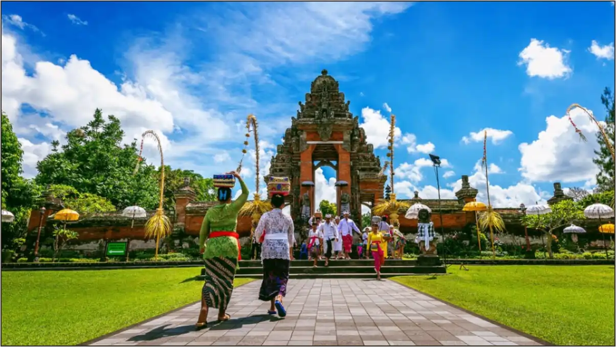 Panduan Wisata Budaya Biar Perjalanan Aman Dan Hemat